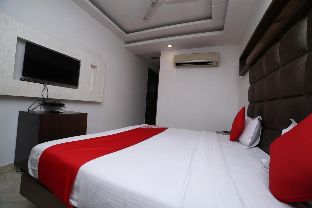 Oyo 11150 Hotel Jmd Rooms Neu-Delhi Exterior foto