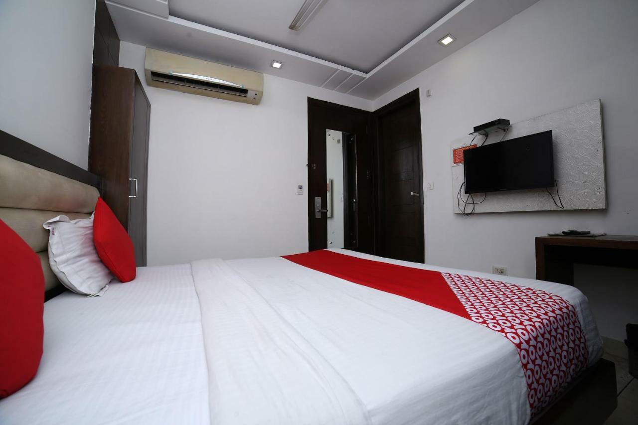 Oyo 11150 Hotel Jmd Rooms Neu-Delhi Exterior foto